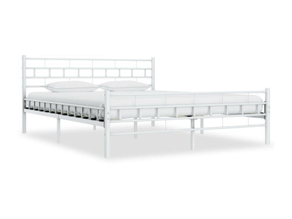 White Metal Bed, 200 x 200 cm